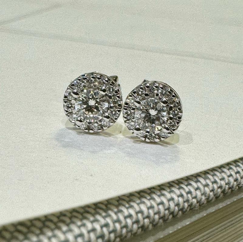 Henrik Ørsnes Design 14 Karat Hvidguld Ørestikker Med Diamanter 0,24 Carat - Ørestikkere  - 1500000004115