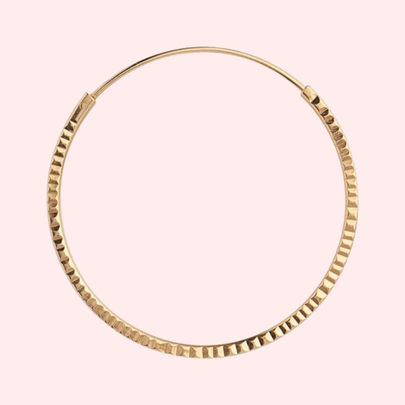 Big Etoile Creol Earring Golden, Stor Hoop ørering Med Riller Forgyldt - Stine A Øreringe  - 5712778014015