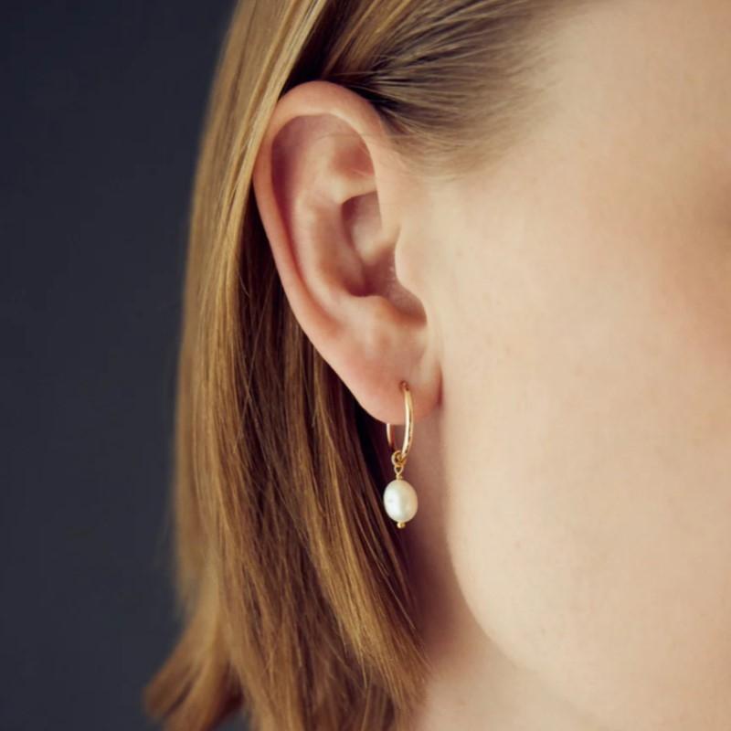 Forgyldte Lea Creoler med Ferskvandsperler - Elegant Smykke