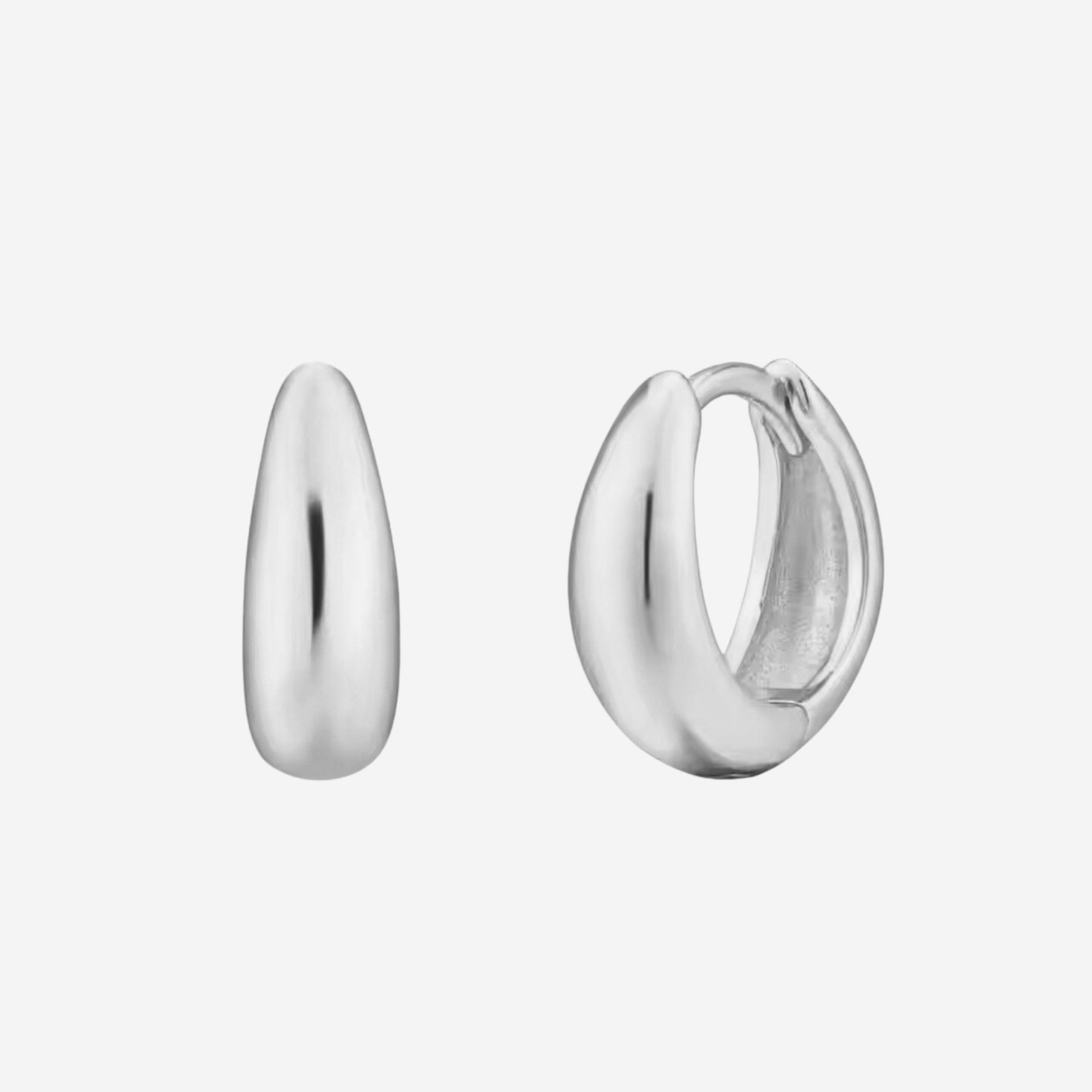 Ease Earrings Sølvfarvet - Khaai Studio Øreringe